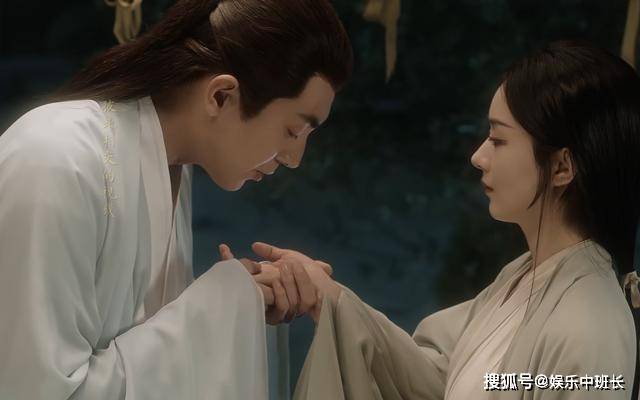 《与凤行》连做饭都是一种视觉享受 咯咯哒总犯花痴是有原因的