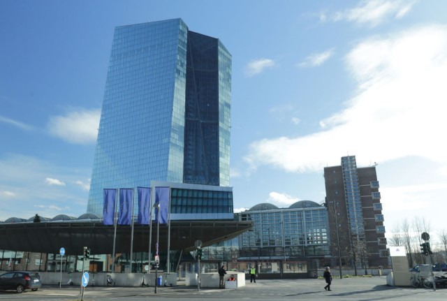 欧洲央行行长：美国贸易政策变化或拖累欧元区经济