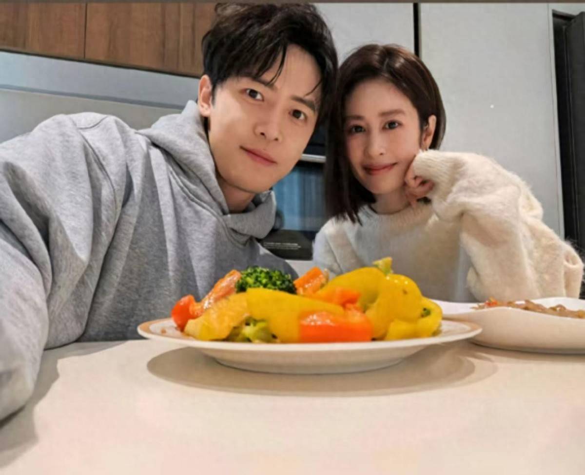 原创            这一次,颖儿“藏”了7年的体面,被付辛博直接撕了个稀碎