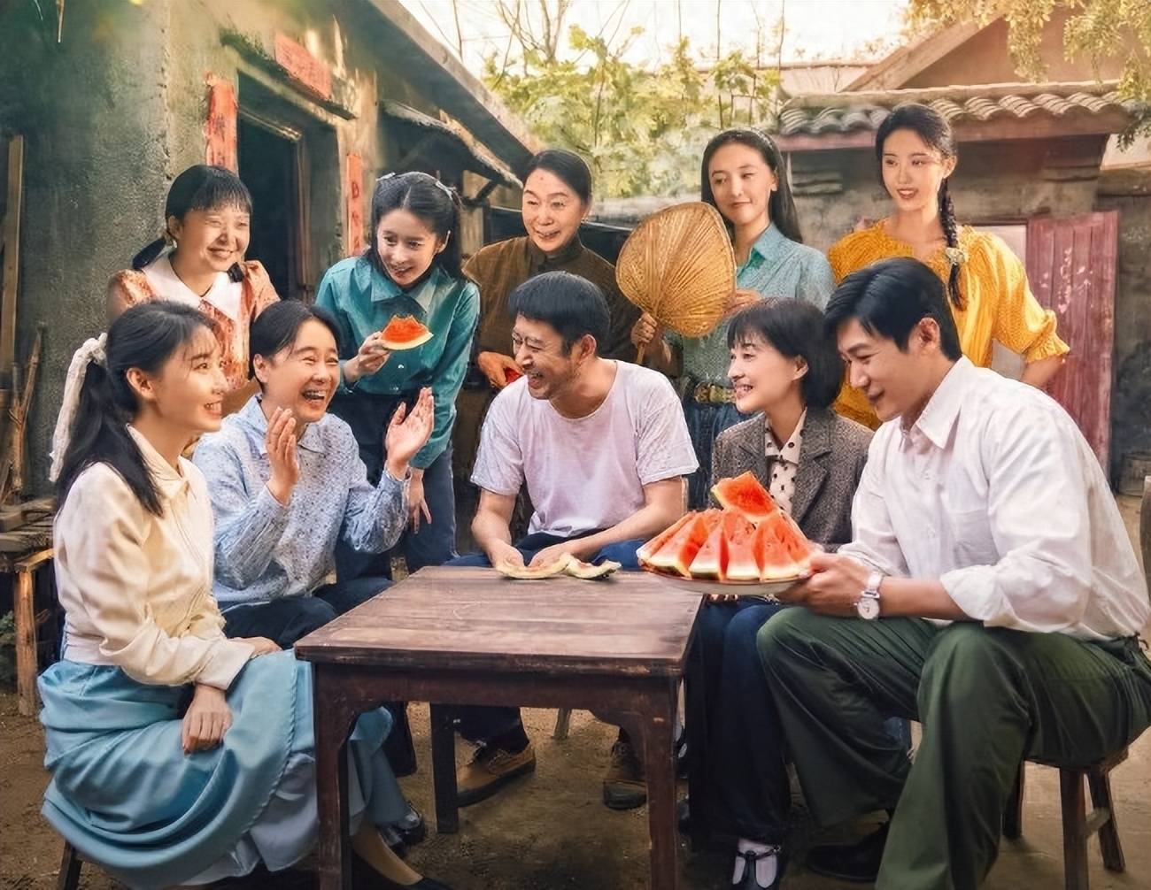 原创            颖儿晒《六姊妹》幕后花絮,董洁庆生照曝光,陆毅唱歌,李佳琦成人来疯