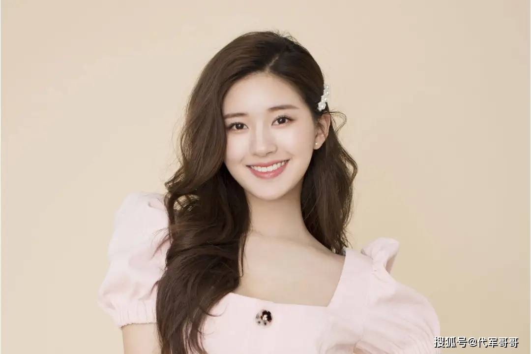 原创            盘点惨遭黑粉网暴的8位美女明星，谁最让人心疼？