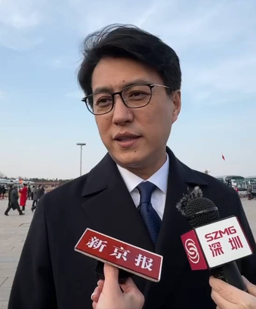 全国政协委员靳东谈《哪吒2》:票房创纪录对于中国电影行业是强心针