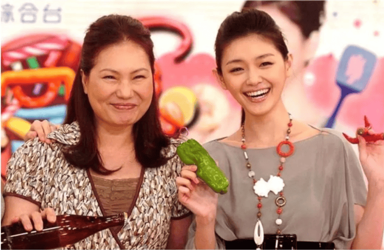 S妈深夜发文：撑不下去