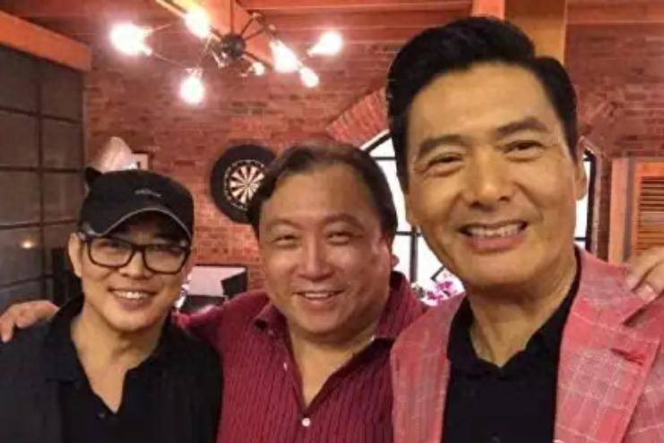 原创            王晶揭刘嘉玲绑架内幕！在大厦被劫走拍摄不雅照，因拒演被扇巴掌