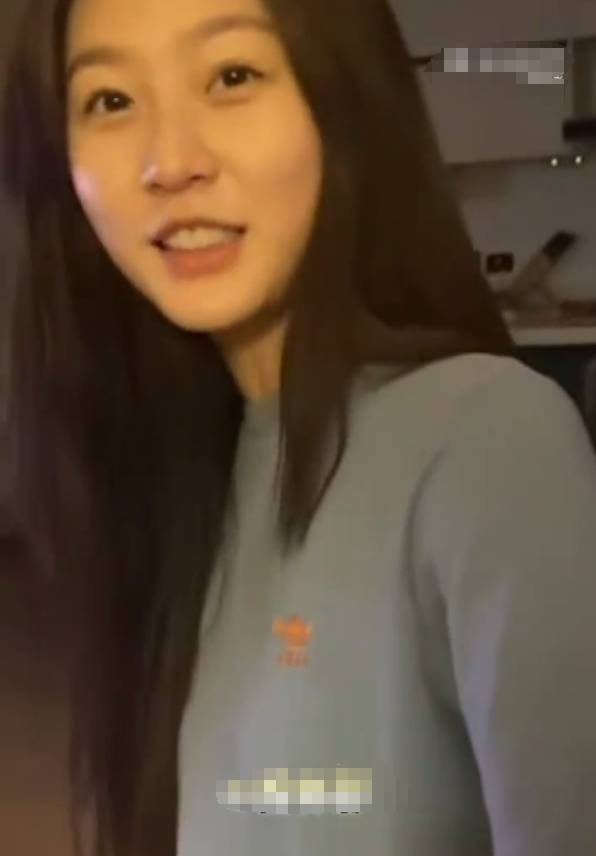 金赛纶金秀贤约会视频曝光 二人在家中开心看电视