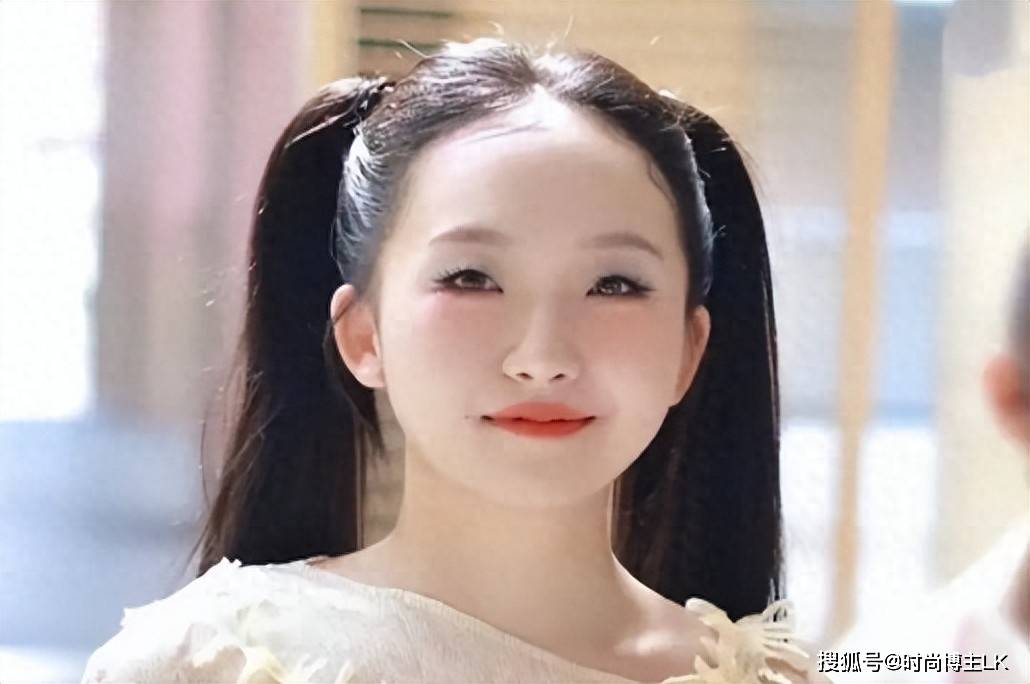 原创            辣目洋子瘦下来面相都变了！脸小一半，瞬间有了初代甜妹那味儿