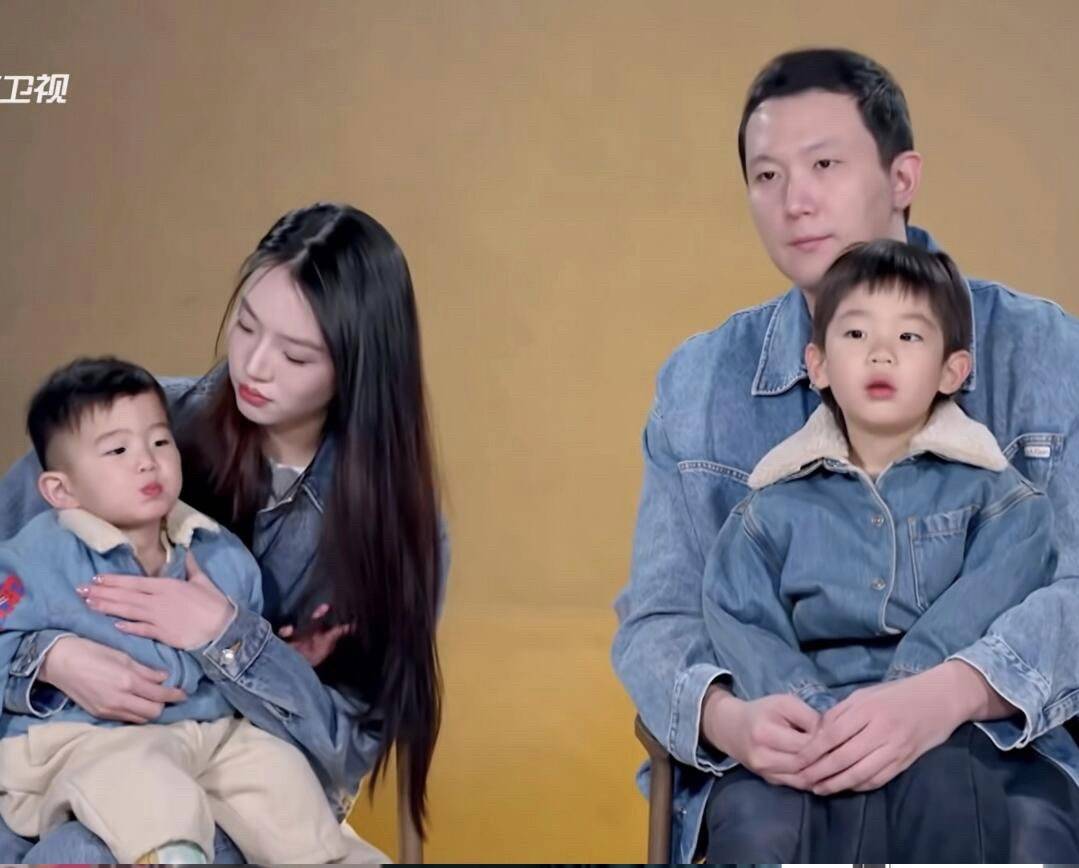 原创            《我们的爸爸》让杨子语塞的霸总出现了，网友：杨子都眉清目秀了