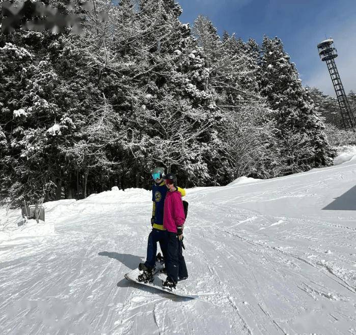 TVB视后与医生男友爱的甜蜜！男友帅照曝光，曾去非洲救援很有善心！