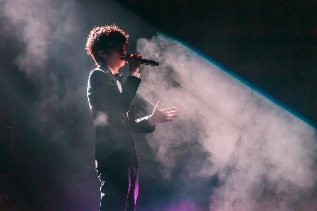 “祝你在未来的日子里,继续怀抱梦想” | 告别方大同