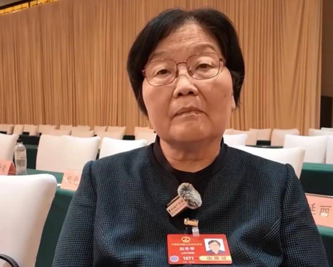 “两会”代表委员，针对微短剧说了啥？