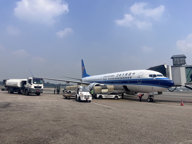 缅甸震后次日，南航完成仰光至中国首班客运航班保障