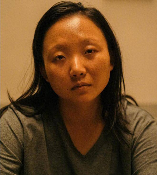 原创            长相辣眼、新剧被下架、当众背刺宋丹丹，她彻底"丢光"尔冬升的脸