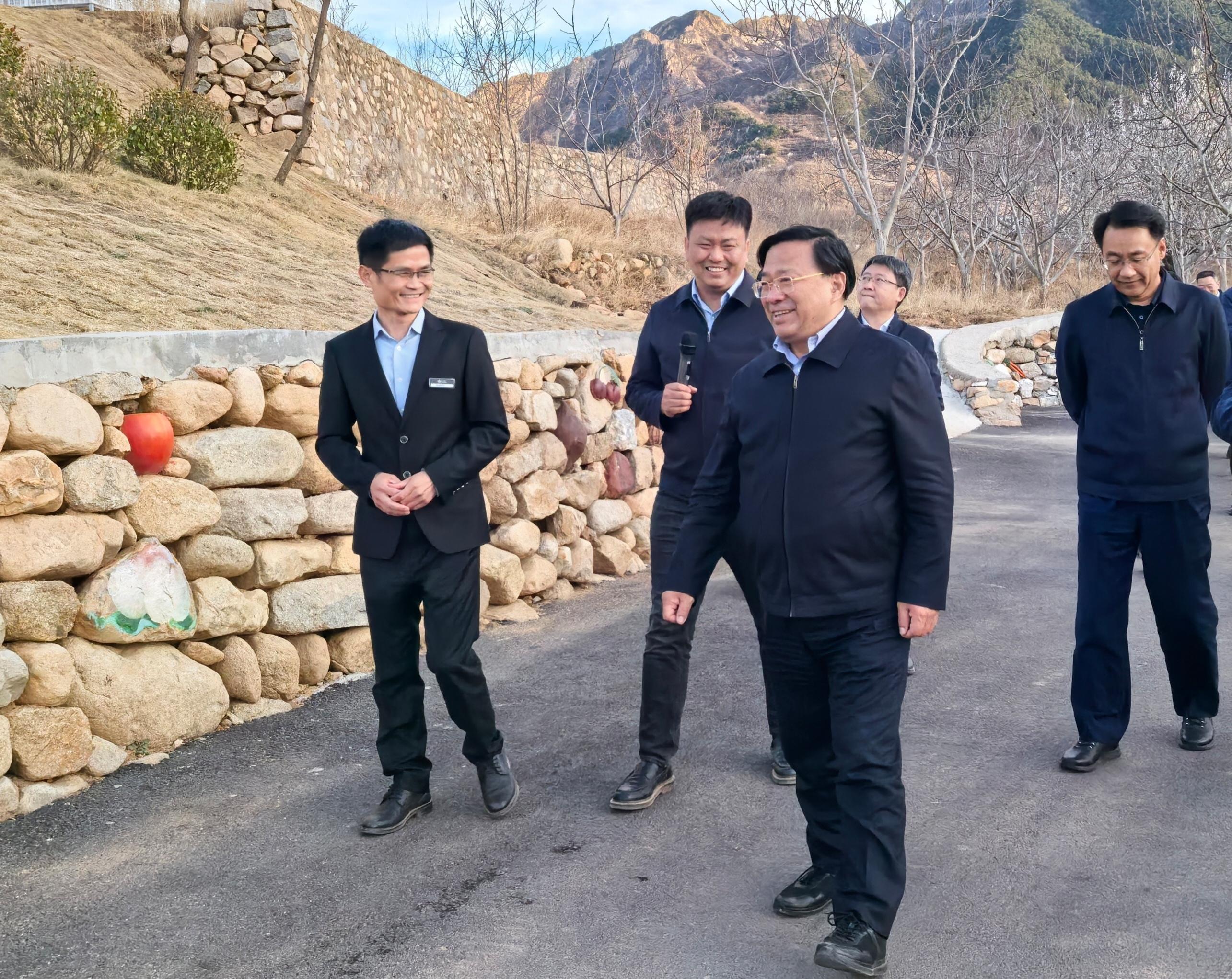 韩俊.jpg