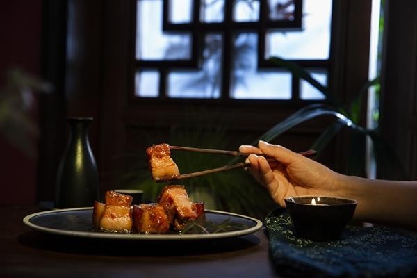 食品标签里必须标示的饱和脂肪酸是什么