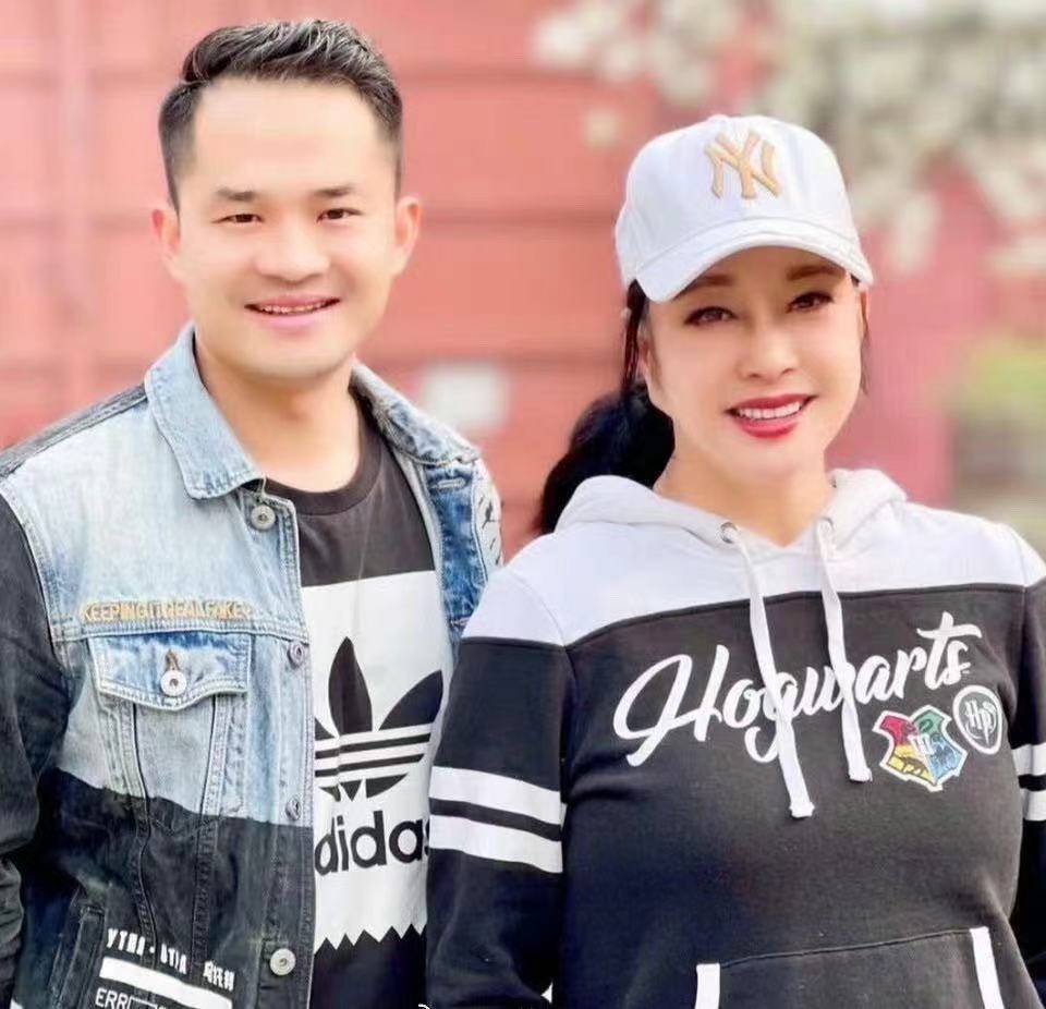 原创            大女主刘晓庆回应绯闻男友风波，没有选择报警，是给对方改过机会