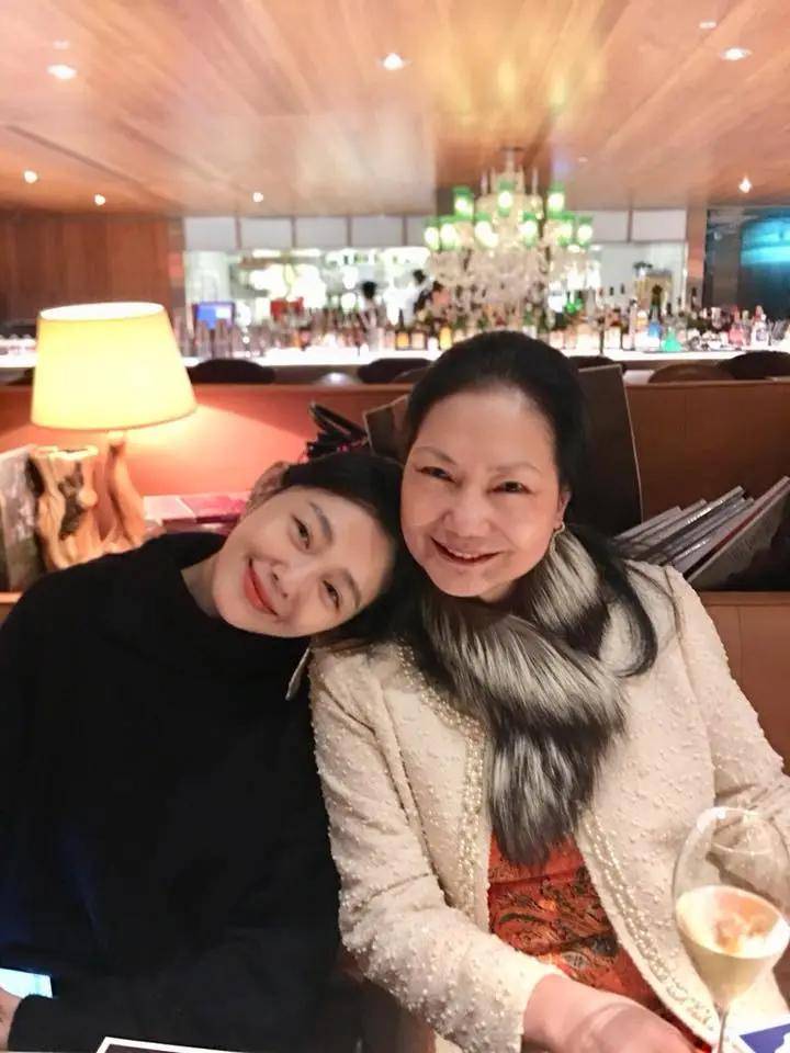 原创            汪小菲友人确认大S遗产和抚养权已解决,S妈疑有不满却无力回天