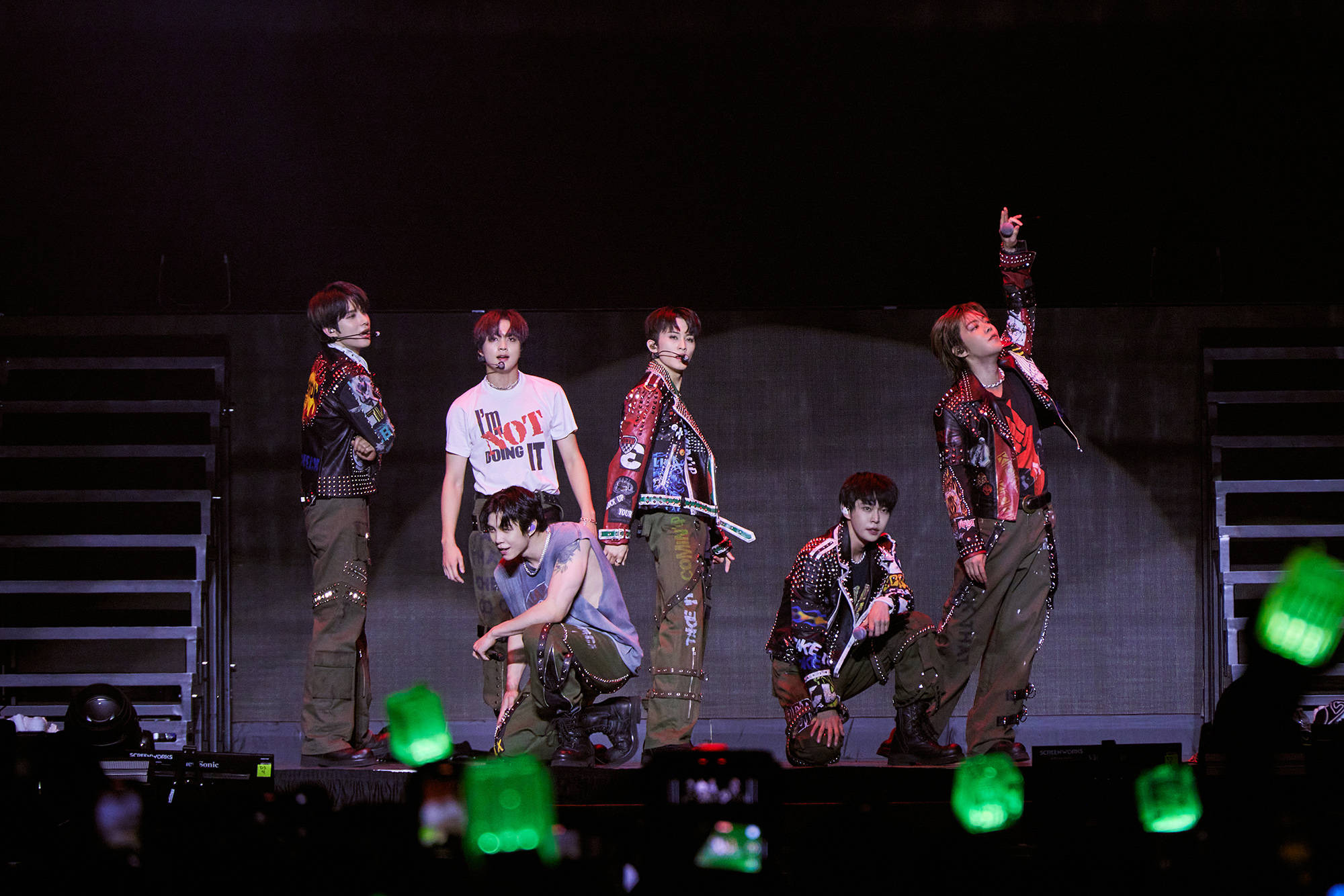 NCT 127美国纽瓦克单独演唱会迎来第100场!以全球热门歌曲及大合唱装饰庆典之夜!