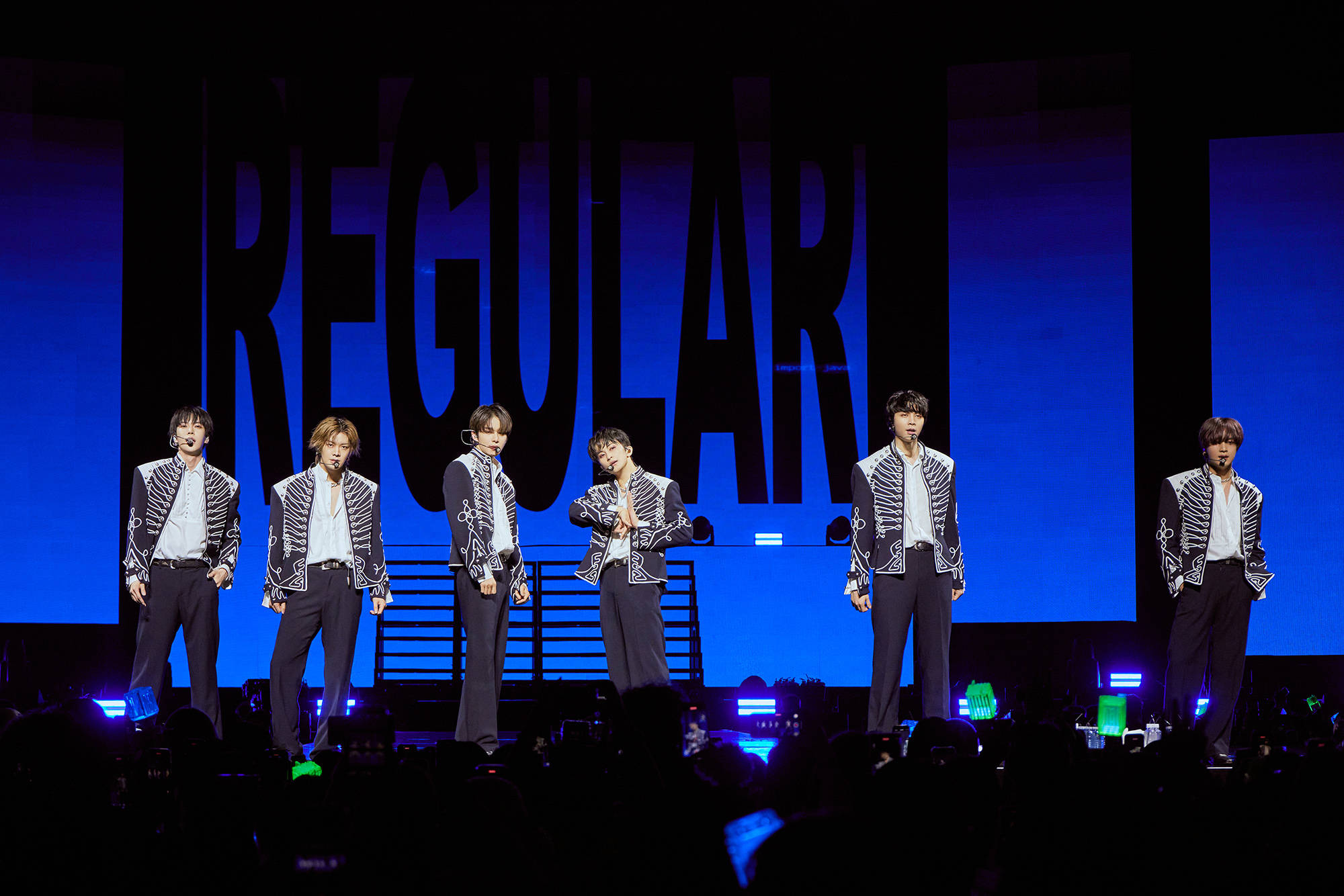 NCT 127时隔6年再度成功举办加拿大单独演唱会！MARK家乡响彻热烈欢呼！