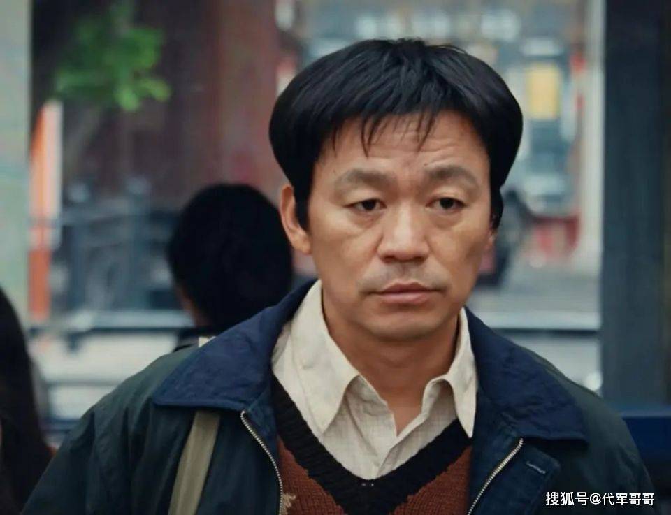 原创            不会演穷人别乱演！看看《棋士》里的王宝强，才知何为 “真穷人”