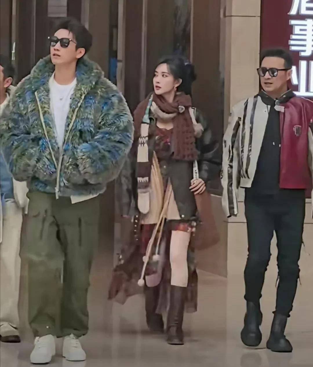 原创            桃花坞里的摇滚老男孩：54岁汪峰，爱情事业双丰收？