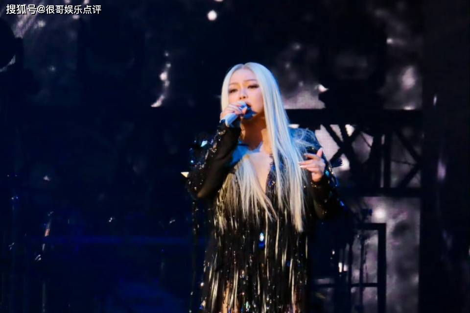 原创            张惠妹胖成石矶娘娘，调侃声中凸显职业困境，尊重比玩梗更有温度