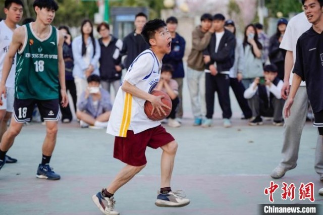 投篮第28次后，他收到了人生中最好的礼物