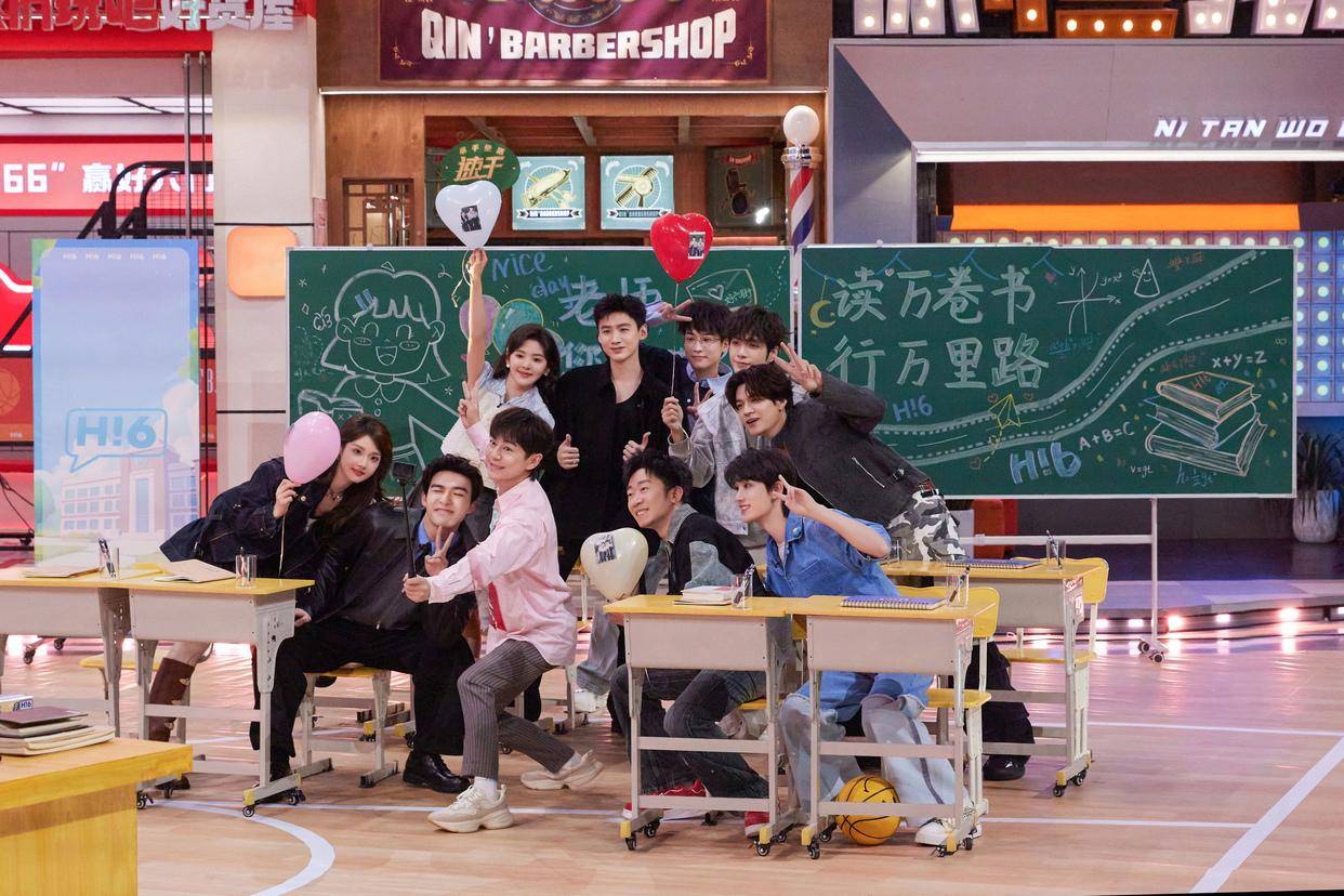 白敬亭章若楠携《难哄》做客“好六街”，共赴“同学会”