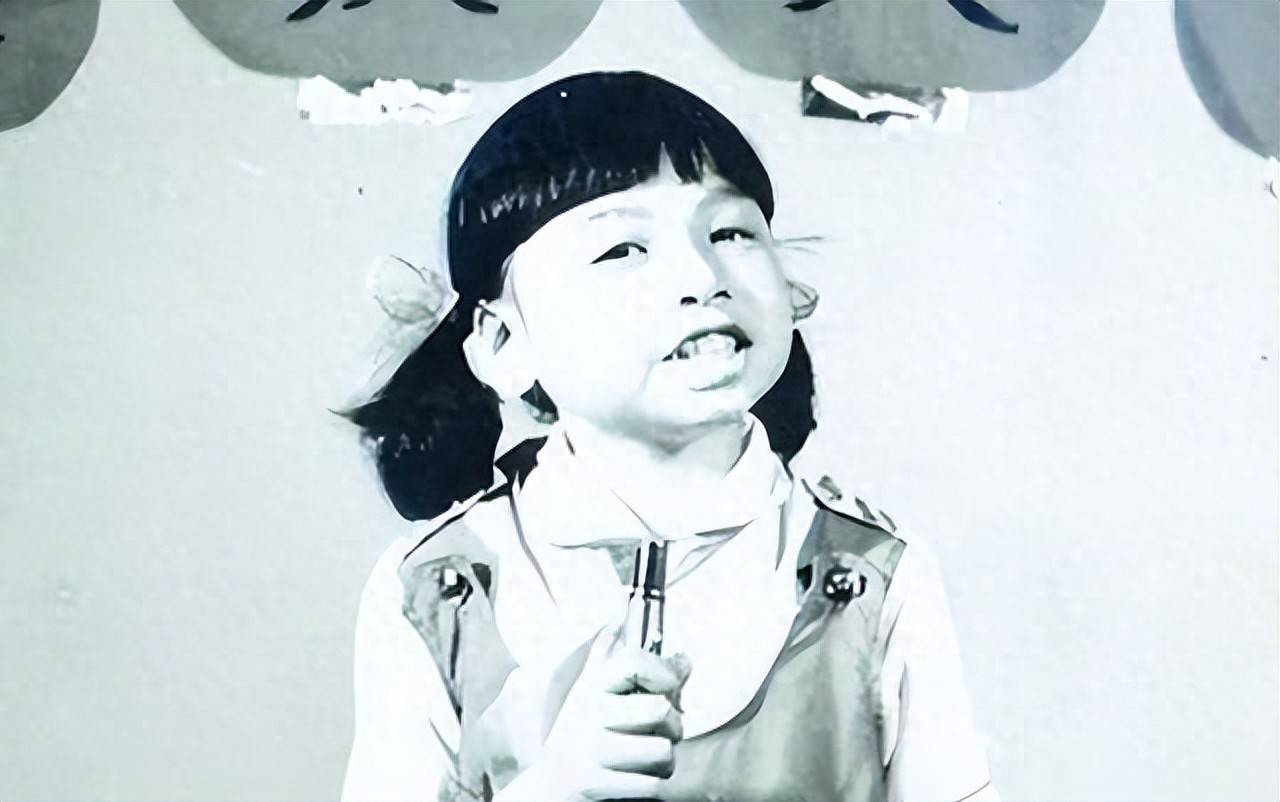 原创            唱《山路十八弯》的李琼，因为朱迅的一字之差，葬送了乐坛之路