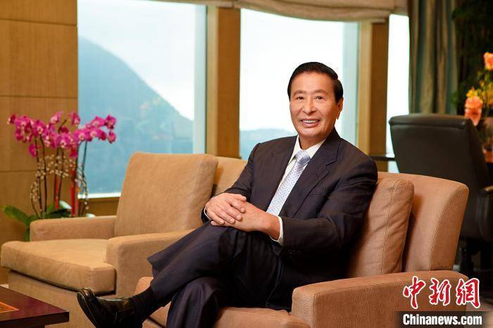 香港恒基地产创办人李兆基离世 享年97岁