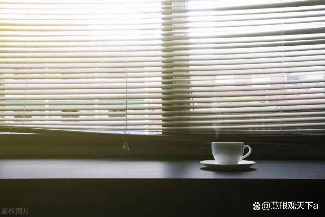 豆腐嘴刀子心的女人，往往身上有三个特征，遇到请尽早远离