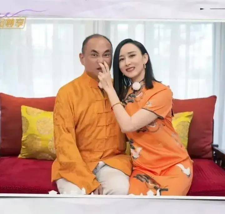 原创            冷知识:胡静老公朱兆祥第一段婚姻开始于1998年,结束于2003年,前妻势力很大