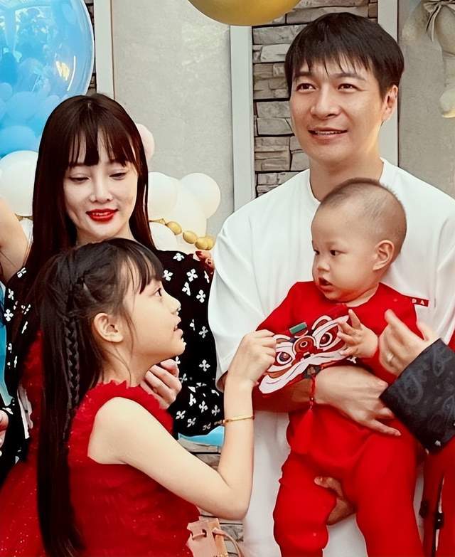 原创            李小璐干弟弟马智宇离婚！前妻朱娜莎发文怒怼，称对方骚扰其家人