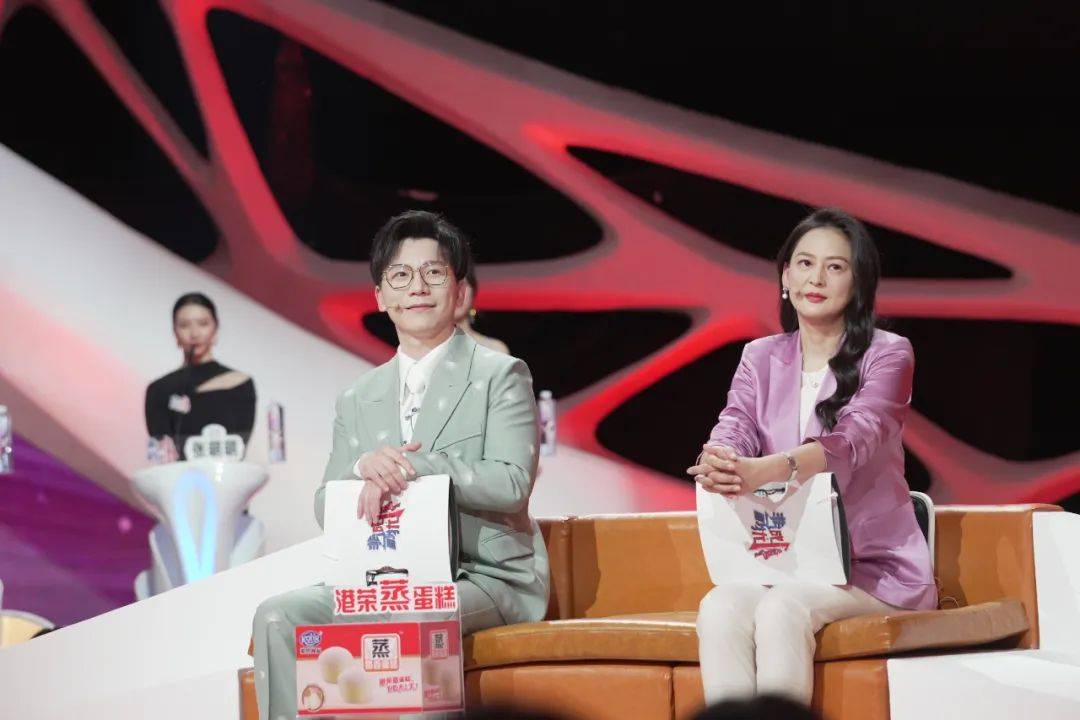 “柏拉图式”的爱情你接受吗？《非诚勿扰》讨论如何自看待恋人的指责和抱怨