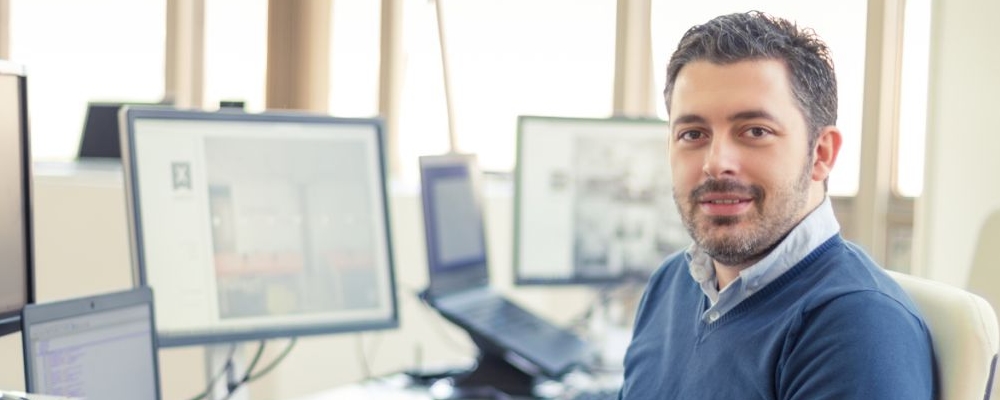 白领眼疲劳吃枸杞、脑累吃坚果，呵护健康轻松应对