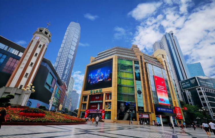 时尚解放碑+交通茶馆 看这对新CP会碰撞出什么火花