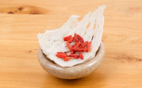 枸杞如何吃护眼效果佳？推荐几款枸杞食疗方