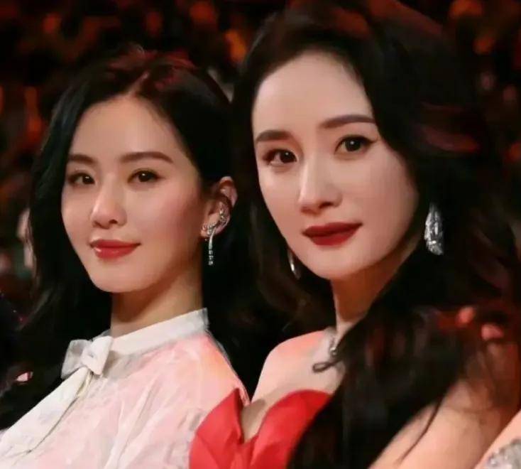 原创            杨幂被质疑抢倪妮角色，对张艺谋点头哈腰，如今官宣主演对方新戏