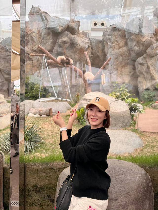 TVB视后为女儿举办生日派对！现场星光熠熠，离巢宅男女神成焦点