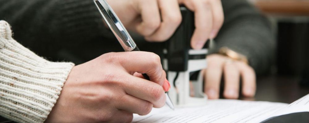 “伸懒腰疏肝气及正确方法，一看便知”