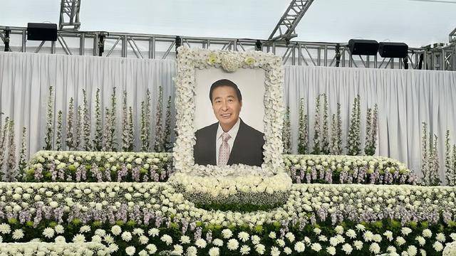 一路走好！香港知名富豪李兆基举行丧礼，骨灰将安葬于老家顺德