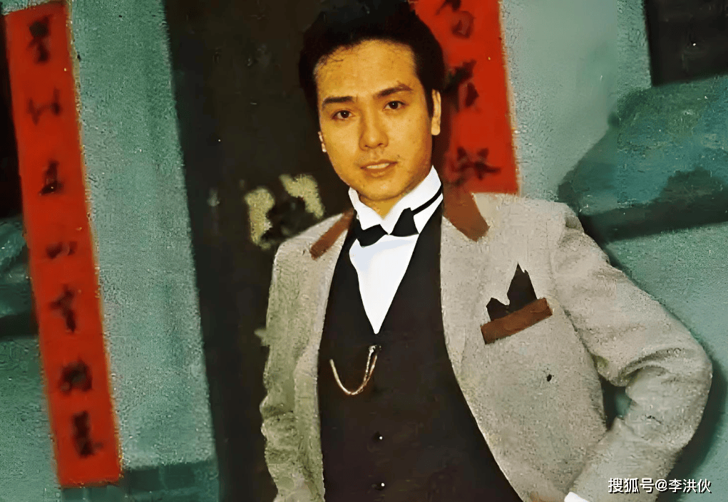 原创            香港演员伍卫国，两次出演贾宝玉，与刘晓庆分手后十几年不恋爱