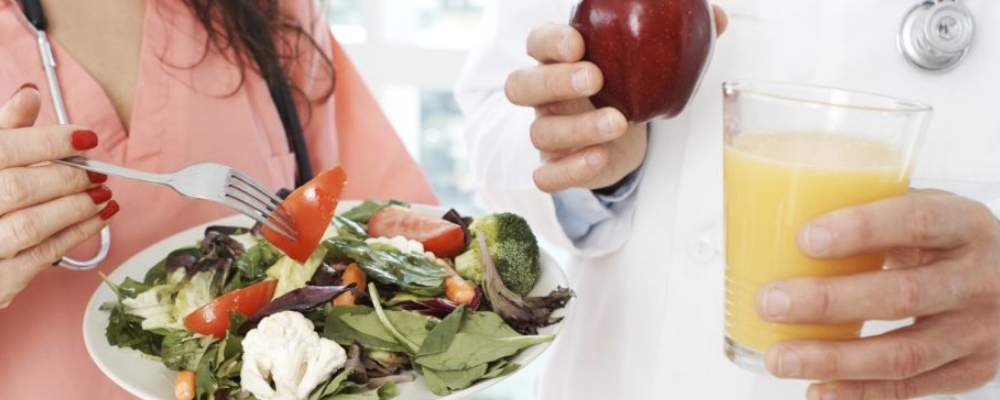 秋季口腔溃疡有哪些八大食疗方法？快来了解！