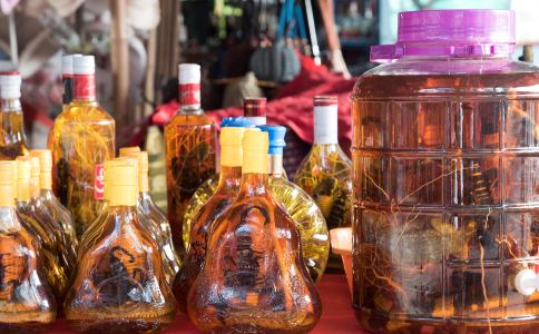 蛇泡酒禁忌大揭秘：这些千万别忽视！