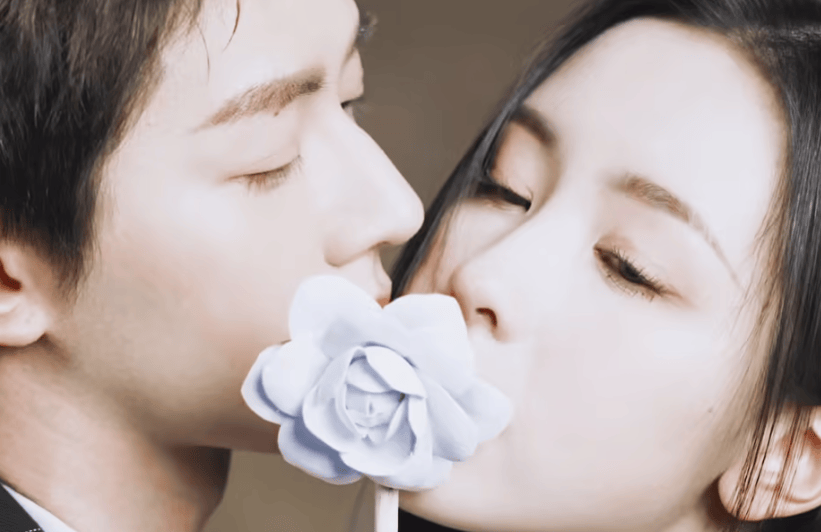 原创            成毅陈都灵邓为等火到马来西亚了