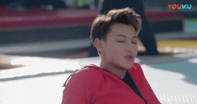 原创            官宣后掉粉46万，他真的错了？