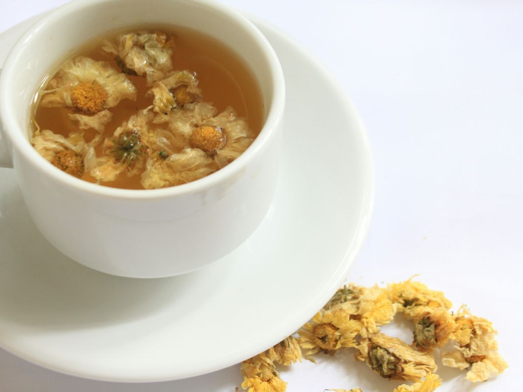 秋燥需喝茶润燥，究竟喝什么茶好？