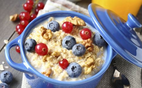 春季养颜护肤佳品，推荐四款养生粥助你肌肤焕亮