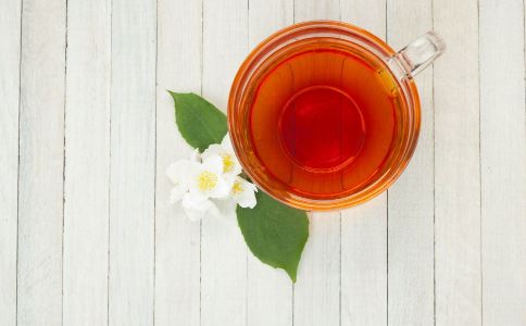 苦丁茶真的能帮助减肥吗？这是你关心的问题。