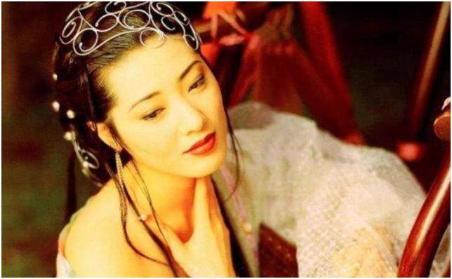 原创            《金瓶梅》里洗澡次数最多的女人