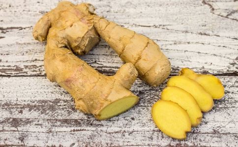 生姜的功效有哪些 姜汤有什么好处 什么时候吃姜最合适